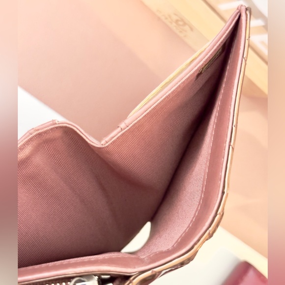 RARE Chanel Patent Leather Wallet - Picture 8 of 10